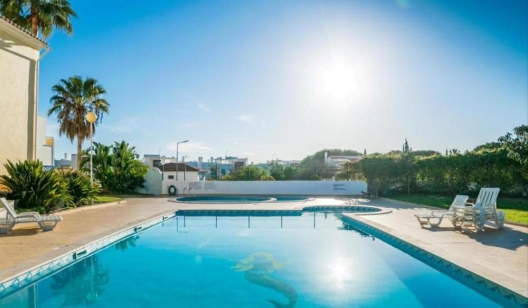 Flamingo'S Apartment W/ 2 Swimming Pool Albufeira Kültér fotó