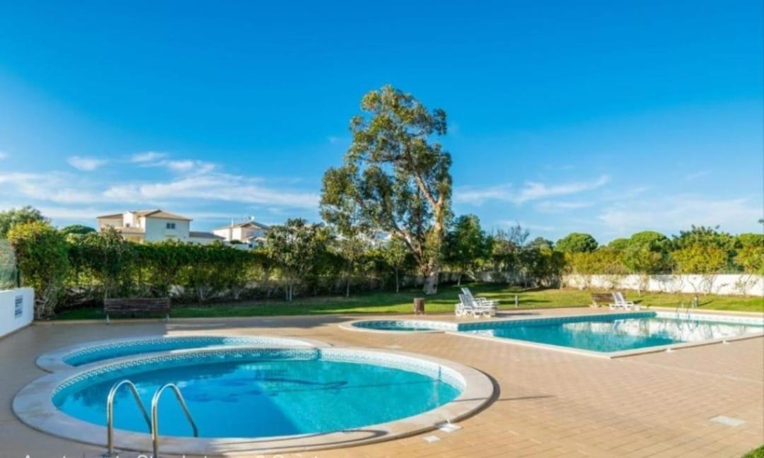 Flamingo'S Apartment W/ 2 Swimming Pool Albufeira Kültér fotó